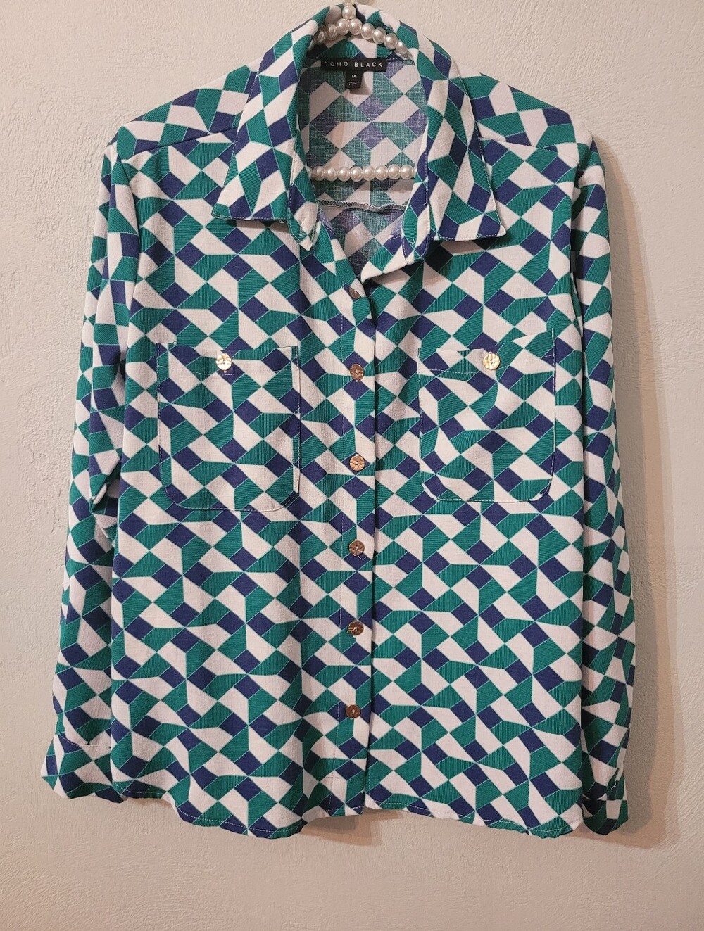Como Black Unique & Vibrant Gold Tone Bottons Shirt Size M New Without Tag!